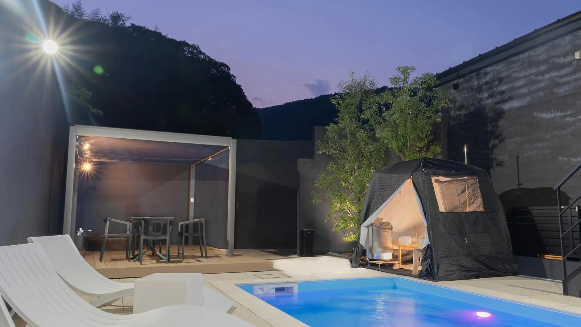 ルクス箱根湯本 Lux Hakone Yumotoヴィラ ヴィラ